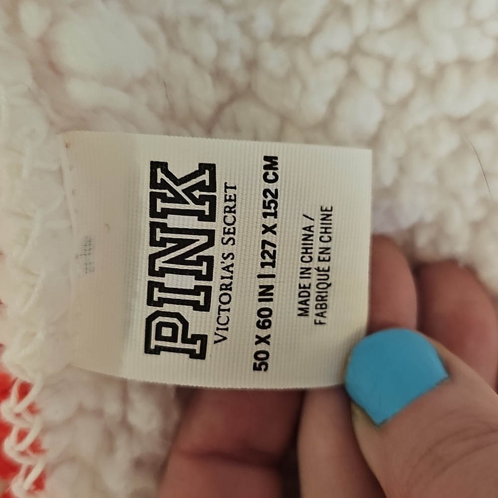 PINK Victoria's Secret Festive Red and White Blanket - Picture 3 of 5